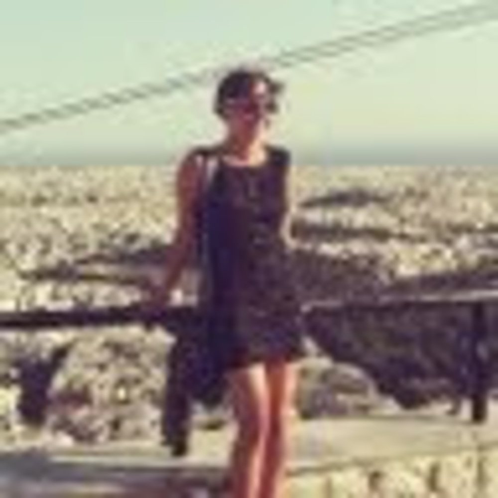 Meet your Posher, Stephanie